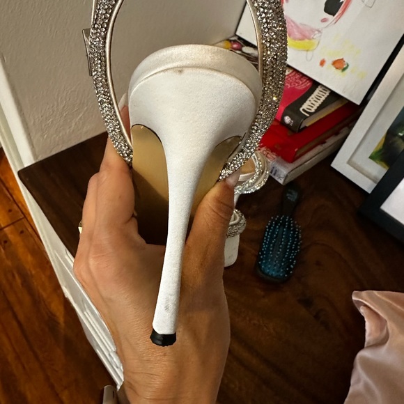 Mach & Mach Heart Embellished Satin Pumps - Picture 8 of 10